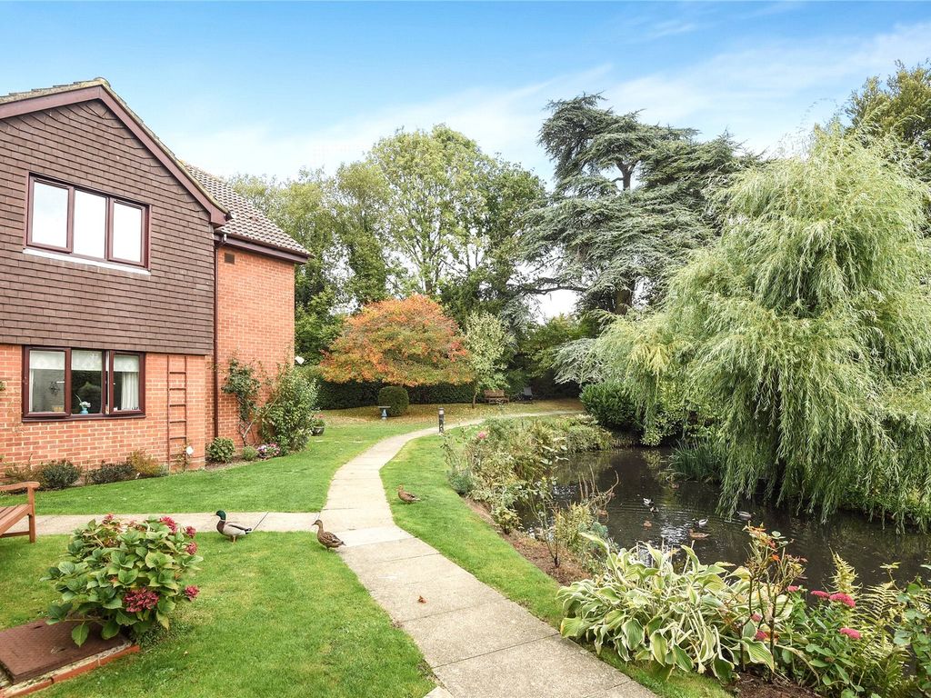 Willow Court, 11 Reading Road, Wokingham, Berkshire RG41  