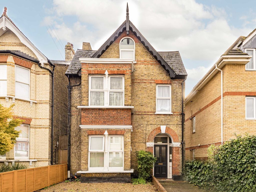 1 bed flat to rent in Road, Kingston Upon Thames KT2, £800