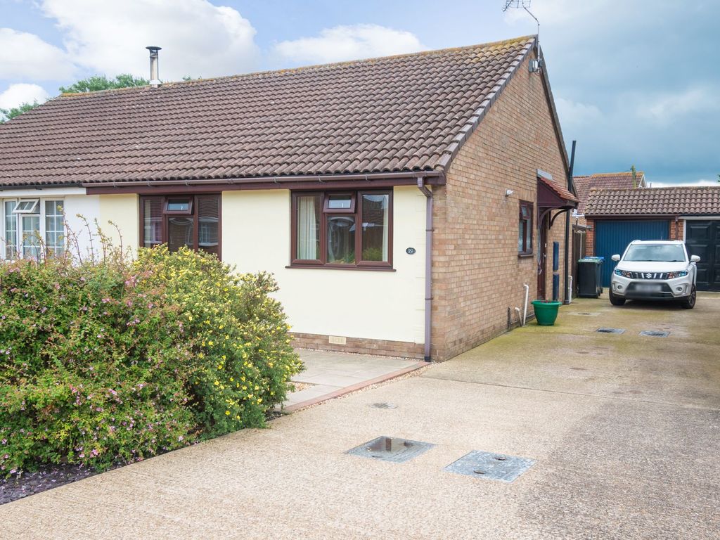 2 bed semidetached bungalow for sale in Hampton Gardens, Herne Bay CT6