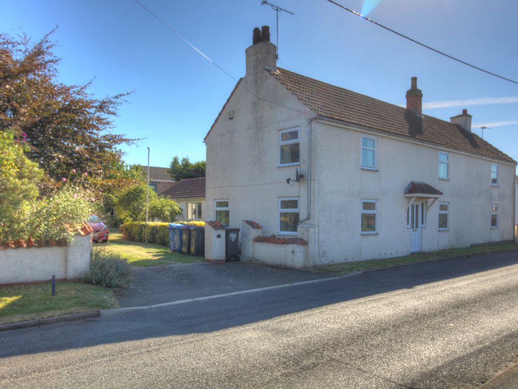 4 bed detached house for sale in Sands Lane, Scotter, Gainsborough DN21