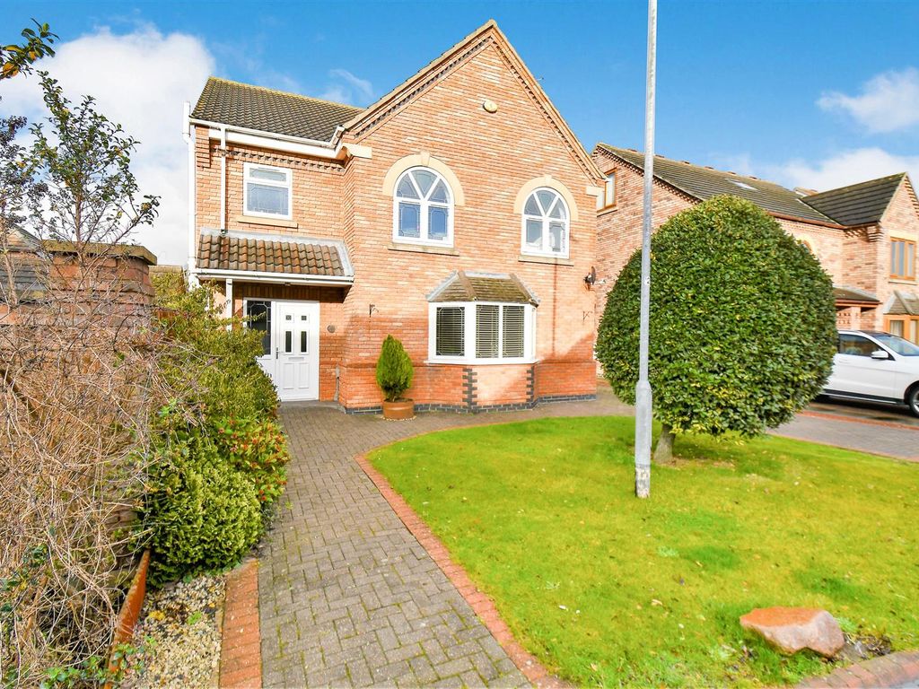 5 bed detached house for sale in Brooklands, SuttonOnHull, Hull HU7