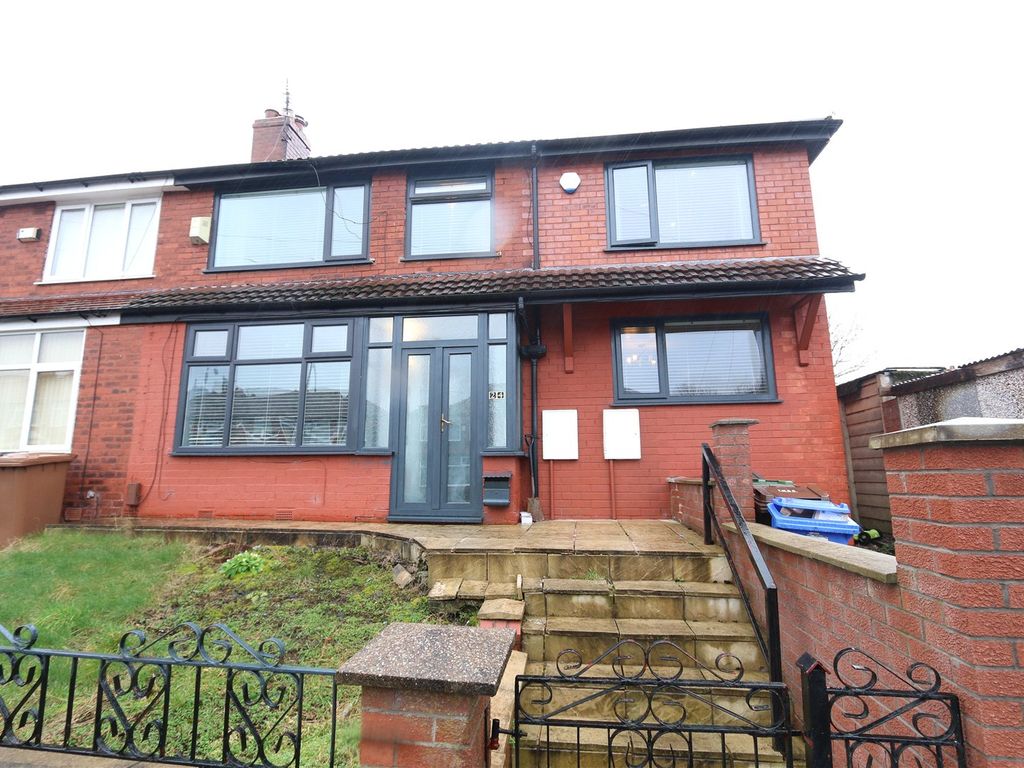 3 bed semidetached house for sale in North Road, Audenshaw, Manchester