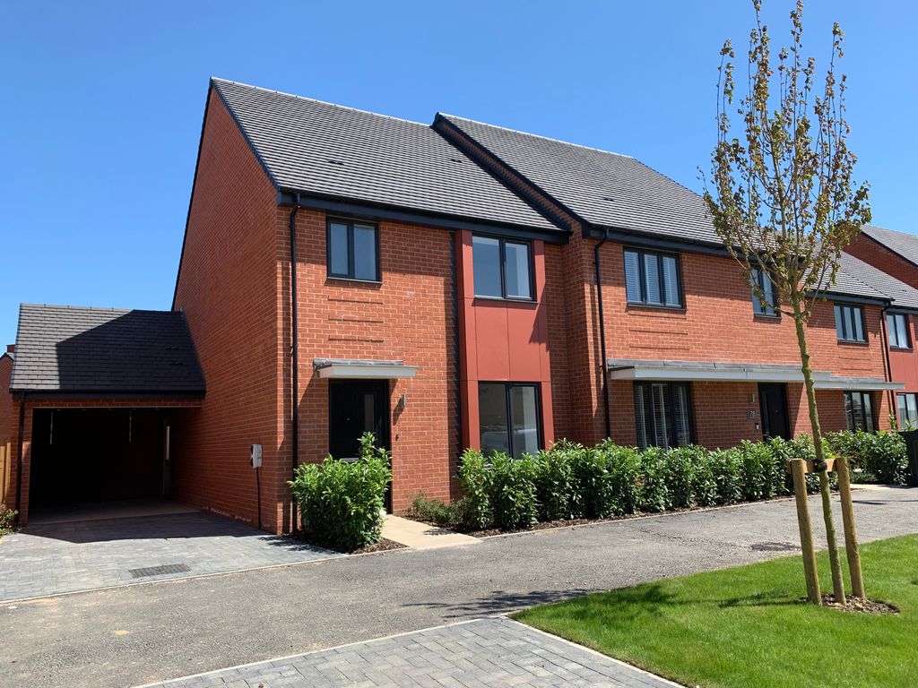 3 bed semidetached house to rent in Heritage Road, Kingsnorth, Ashford