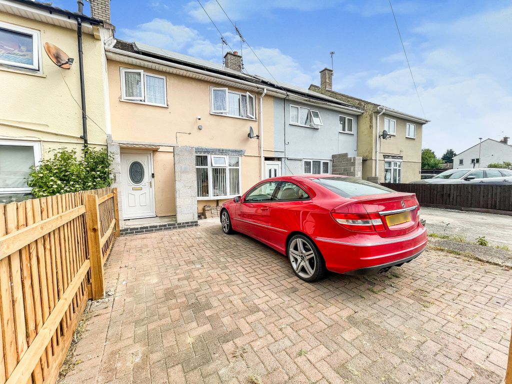 3 bed semidetached house for sale in Bedale Drive, Mowmacre Hill