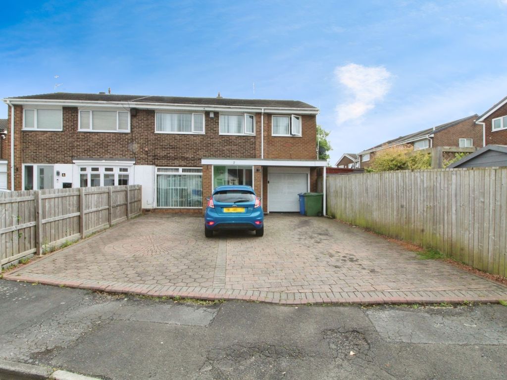 4 bed semidetached house for sale in Otterburn Grove, Blyth NE24, £