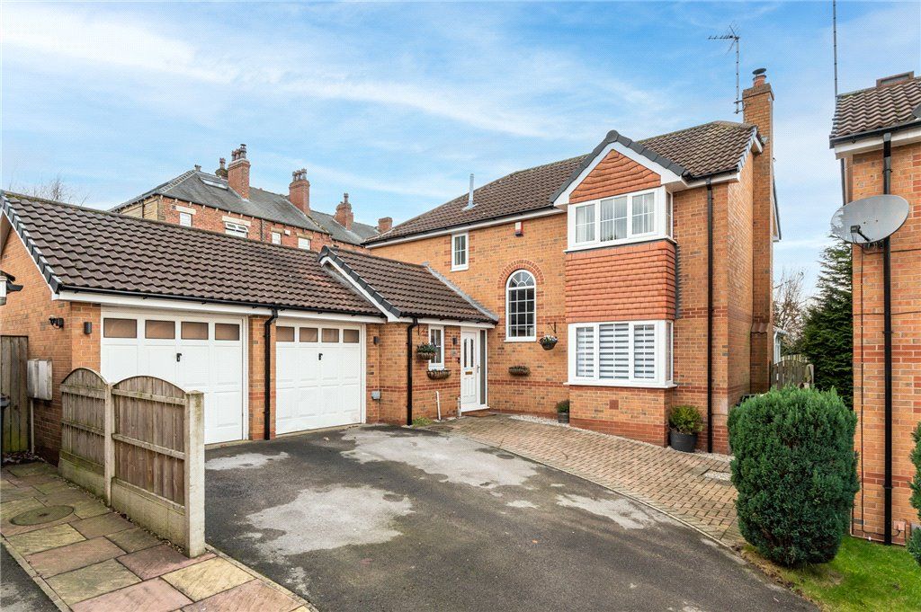 Sandmead Croft, Morley, Leeds, West Yorkshire LS27