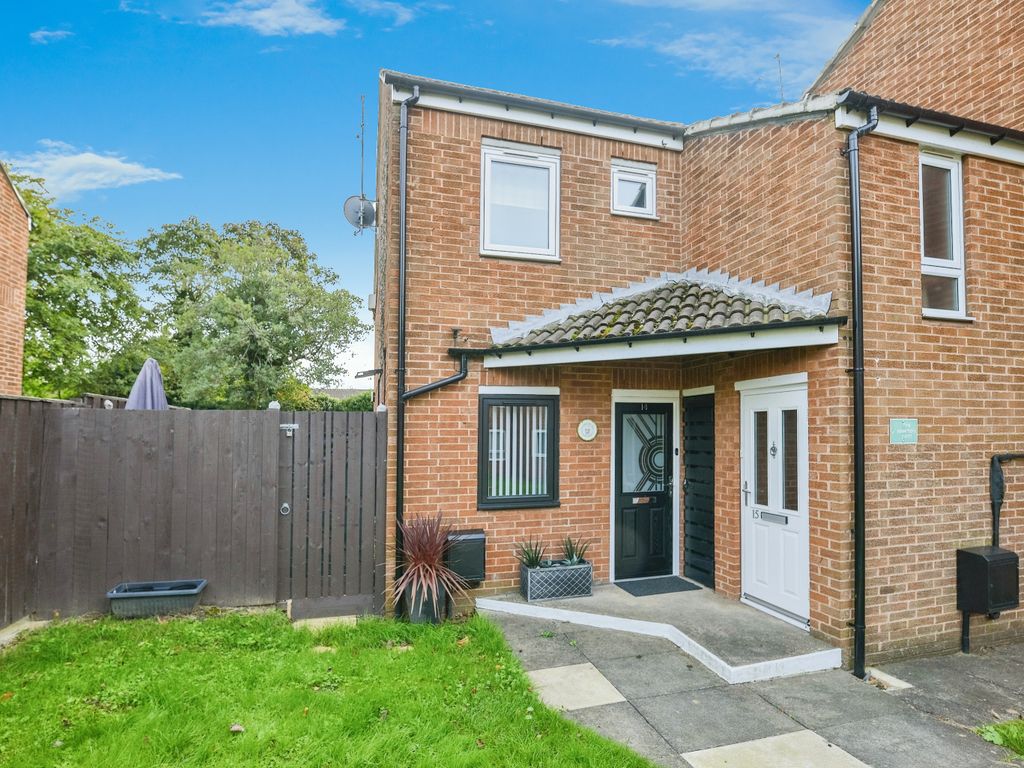 2 bed flat for sale in Mary Jaques Court, Middlesbrough TS4, £100,000