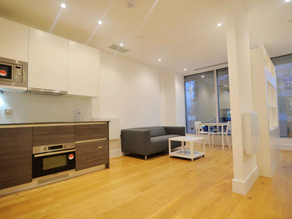 23-59, Staines Road, London TW3  