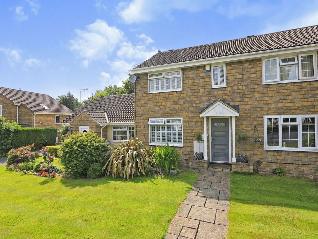 3 bed terraced house for sale in Westwinn View, Leeds LS14 Zoopla
