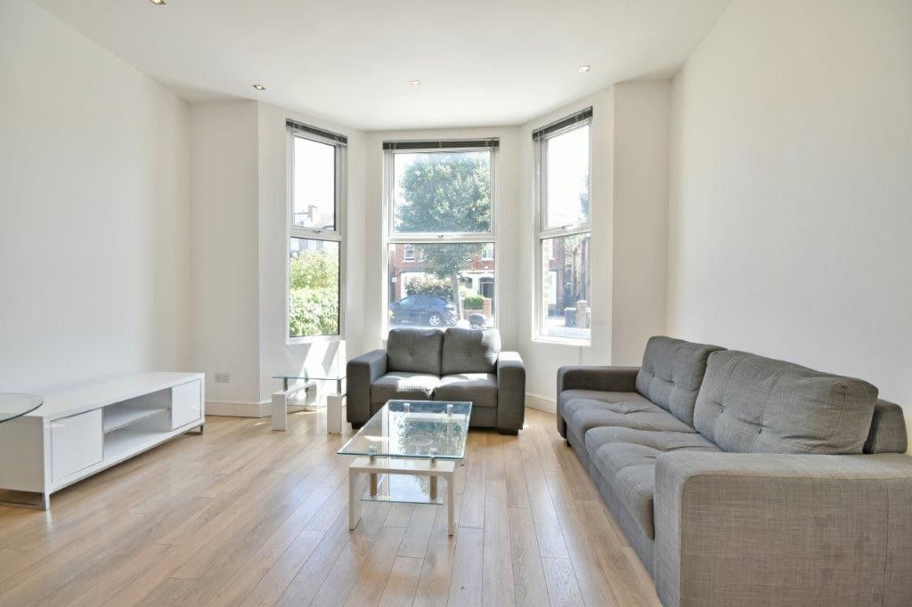 2 bed flat to rent in Minster Road, West Hampstead NW2 Zoopla
