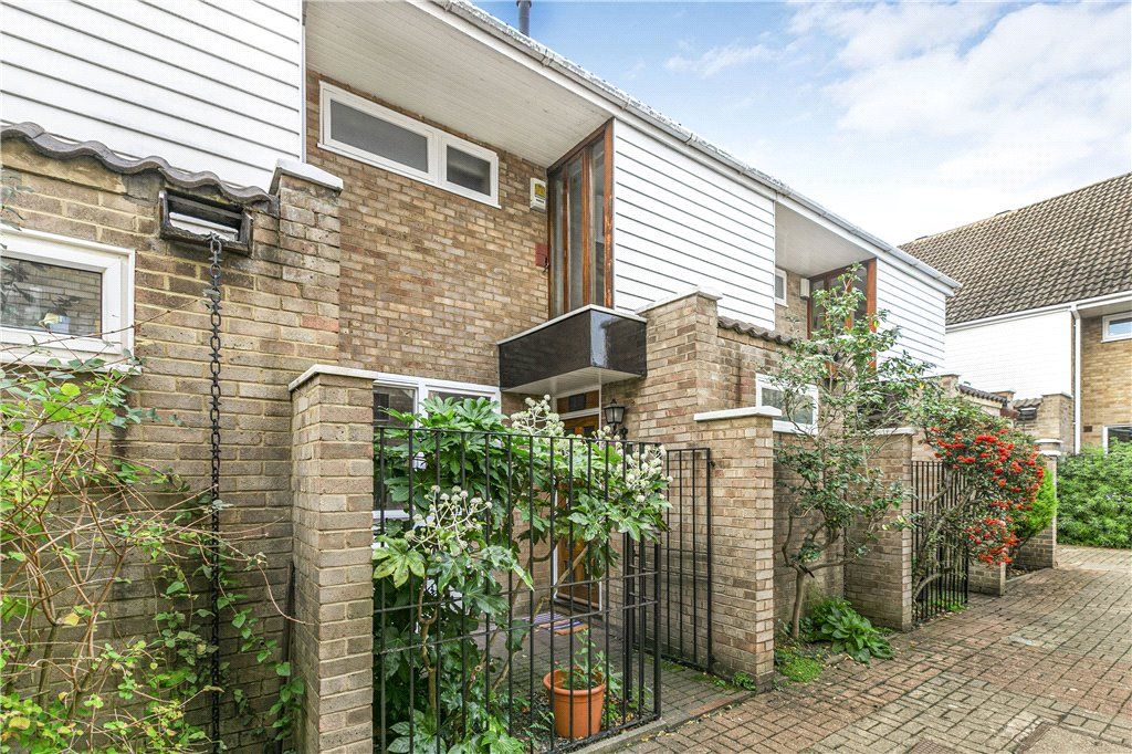 Tintern Close London SW15  