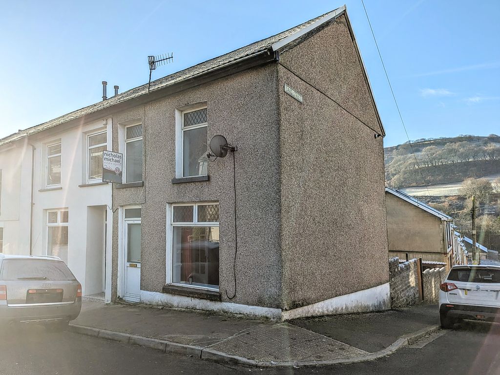 3 bed end terrace house to rent in Cornwall Road, Tonypandy CF40 Zoopla