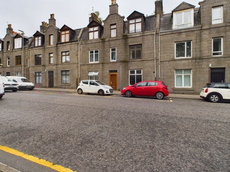 1 bed flat for sale in Great Northern Road, Woodside, Aberdeen AB24, £