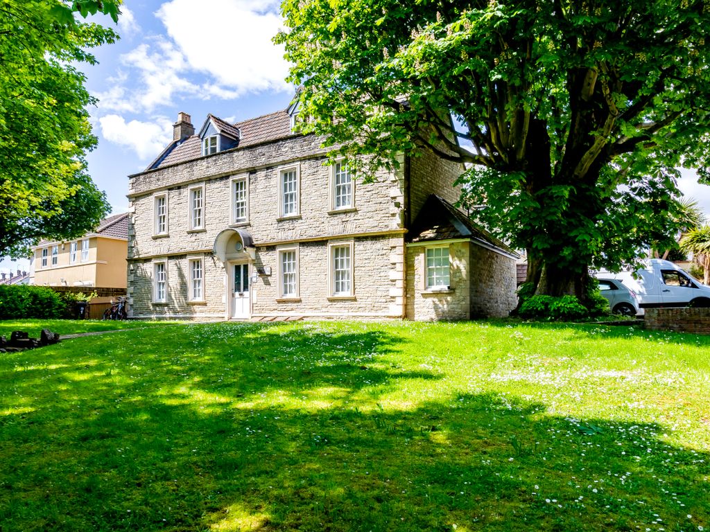 2 bed flat for sale in Vicarage Road, Bristol BS13 Zoopla