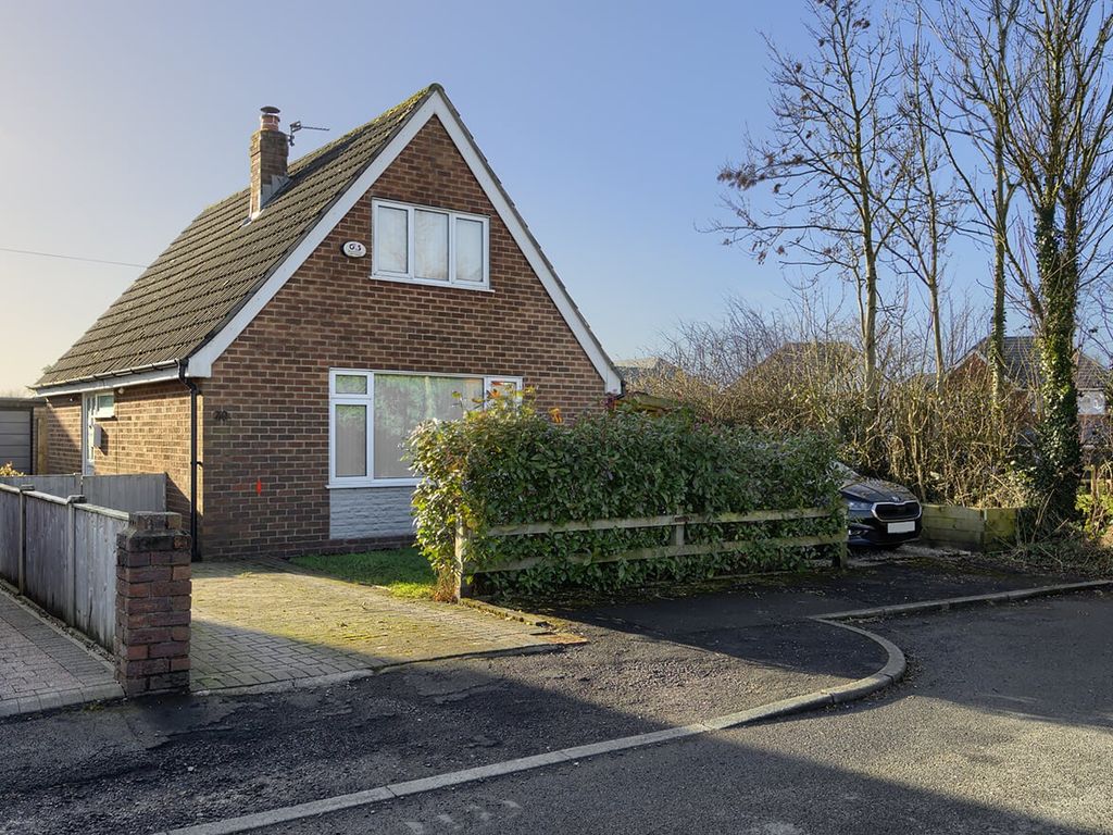 2 bed detached house for sale in Barnacre Road, Longridge, Lancashire