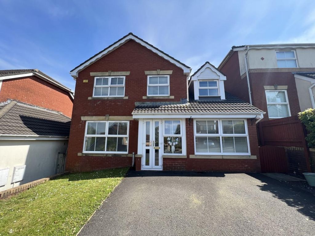 5 bed detached house for sale in Church Gardens, Cockett, Swansea SA2