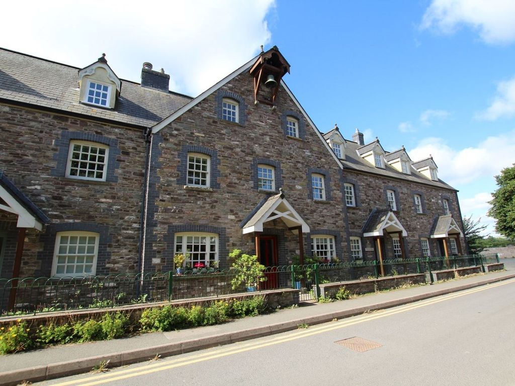 4 bed terraced house for sale in The Watton, Brecon, Brecon LD3 Zoopla