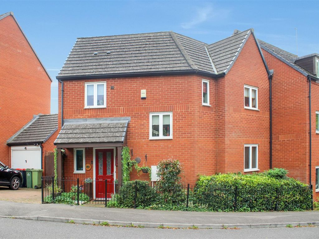 3 Bed Semi-detached House For Sale In Townlands Crescent, Wolverton ...