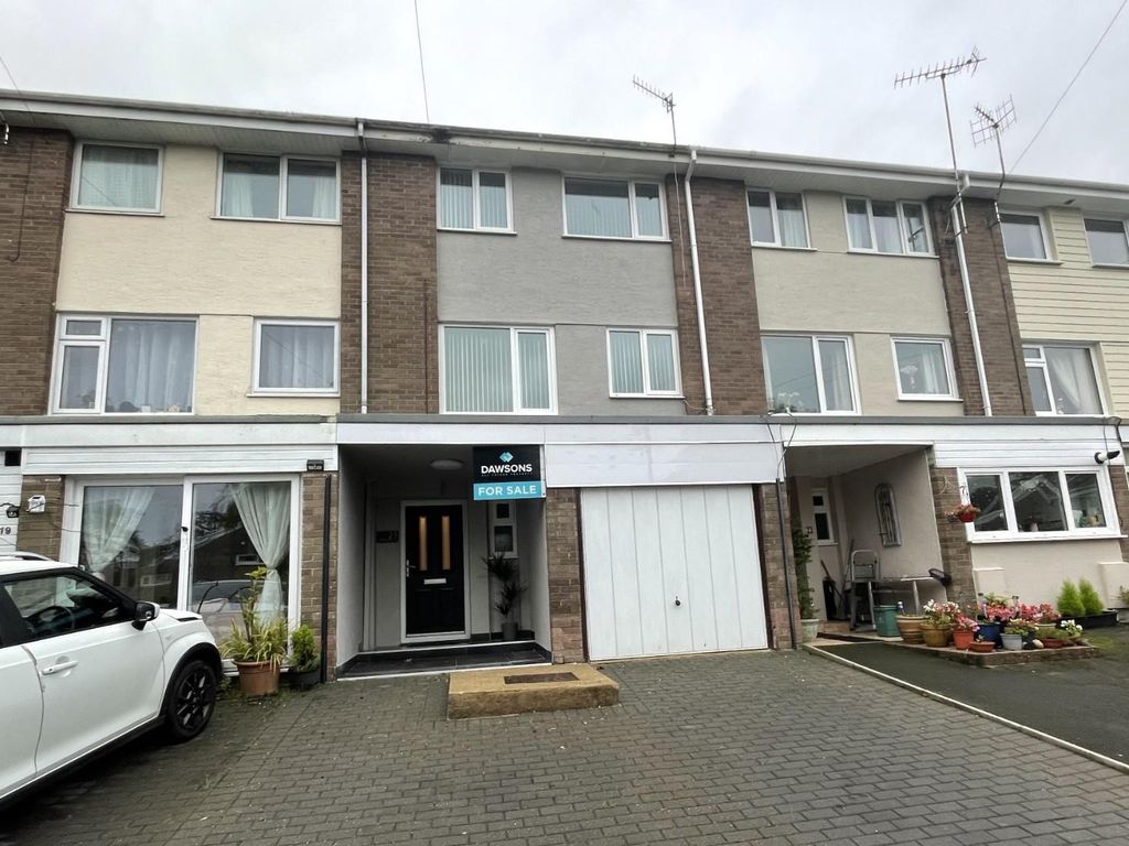 4 bed town house for sale in Green Close, Mayals, Swansea SA3, £350,000