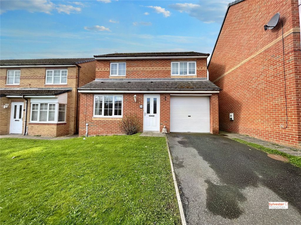 3 bed detached house for sale in Cloverhill Court, Craghead DH9 Zoopla