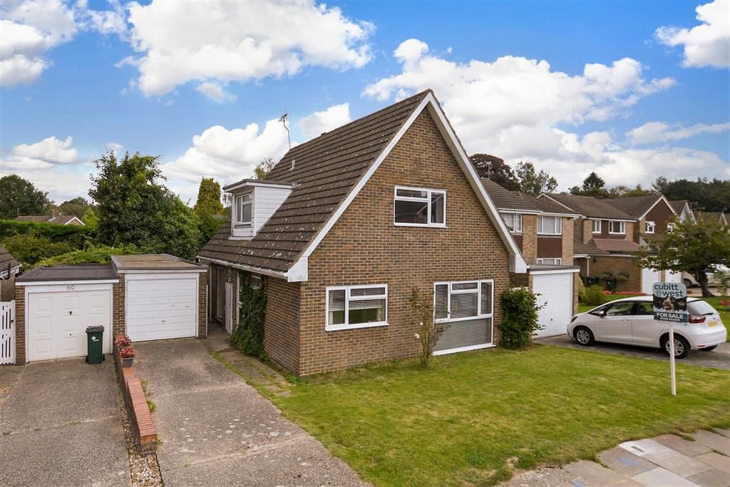 4 bed detached house for sale in St. Catherine's Road, Pound Hill