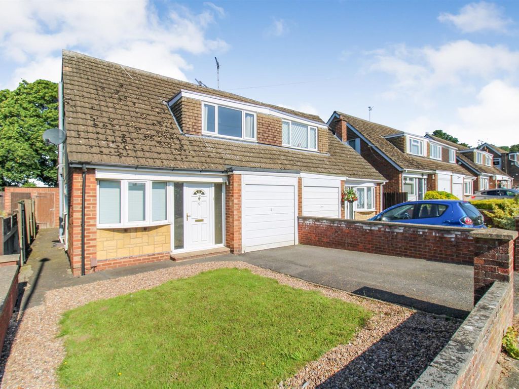 3 bed semidetached house for sale in Howe Crescent, Corby NN17, £