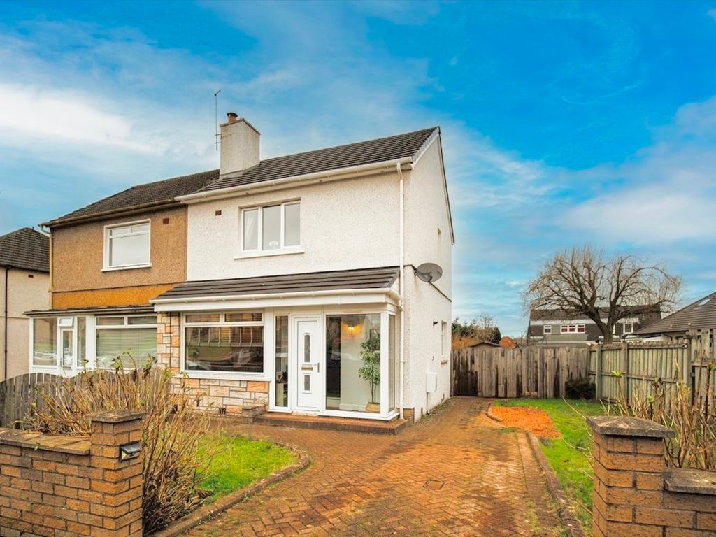 2 bed semidetached house for sale in Woodend Road, Mount Vernon