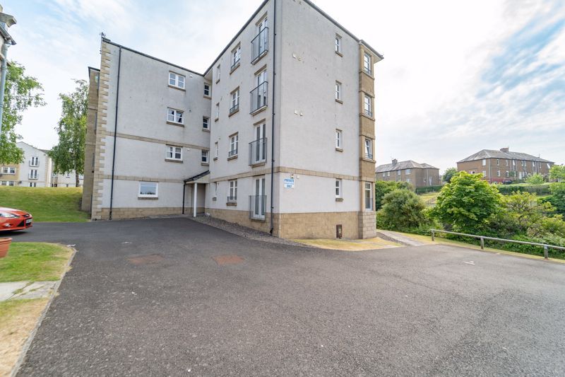 3 bed flat for sale in Merchants Way, Inverkeithing KY11 Zoopla