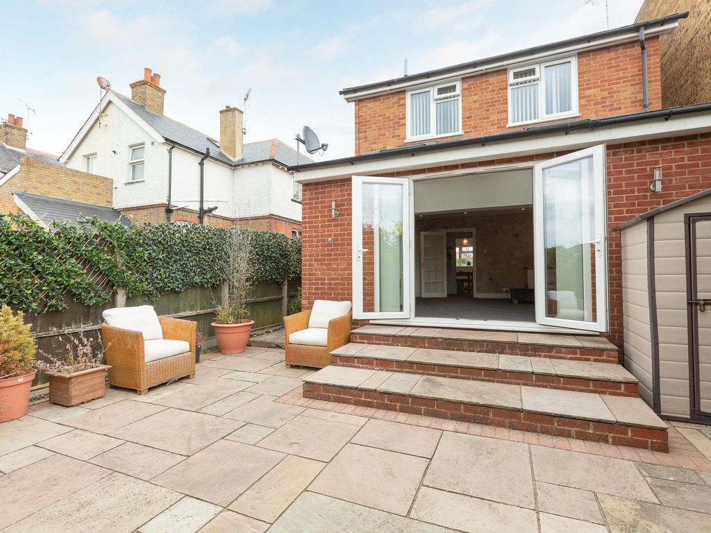 3 bed detached house for sale in Park Lane, Birchington CT7, £399,995