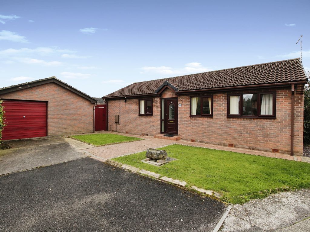 3 bed detached bungalow for sale in Brampton Lane, Armthorpe, Doncaster