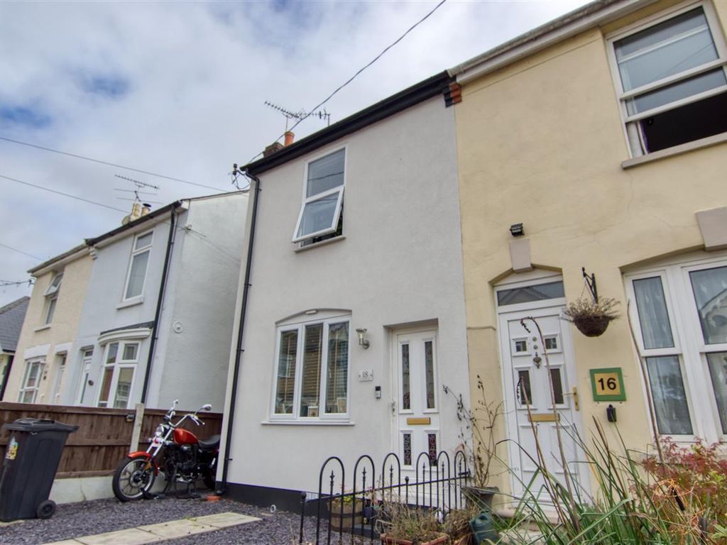 2 bed semidetached house for sale in North Road, Brightlingsea