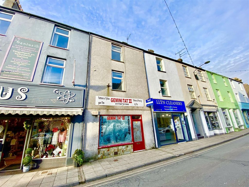 2 bed flat to rent in High Street, Pwllheli LL53 Zoopla