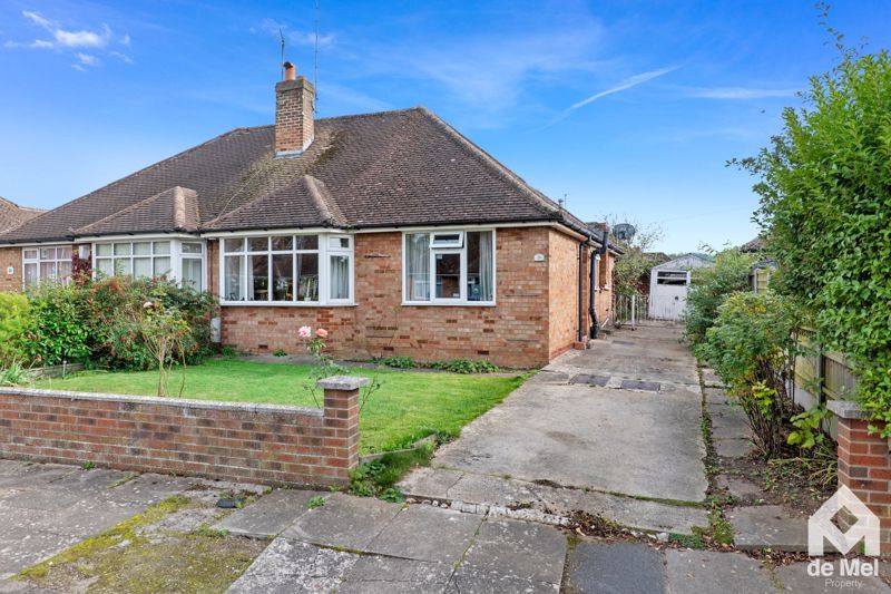 2 bed bungalow for sale in Welland Drive, Cheltenham GL52, £315,000