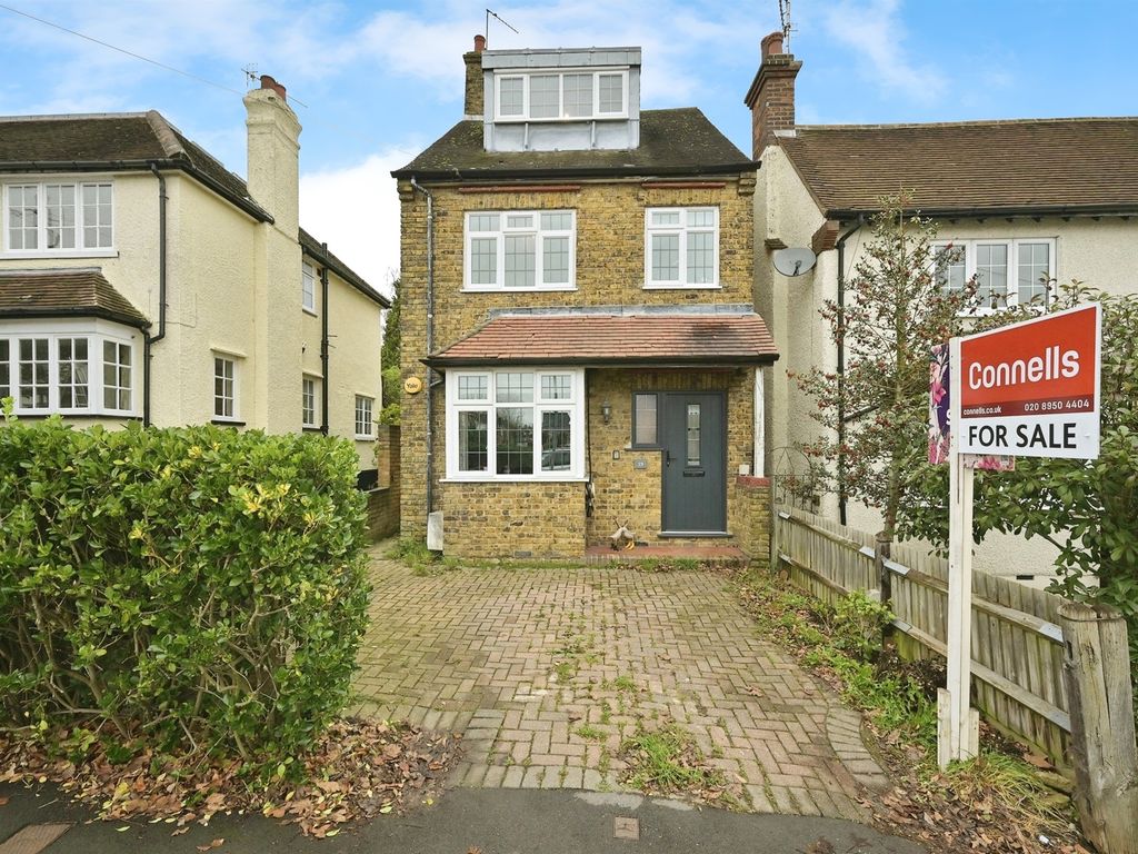 5 bed detached house for sale in Bournehall Avenue, Bushey WD23, £