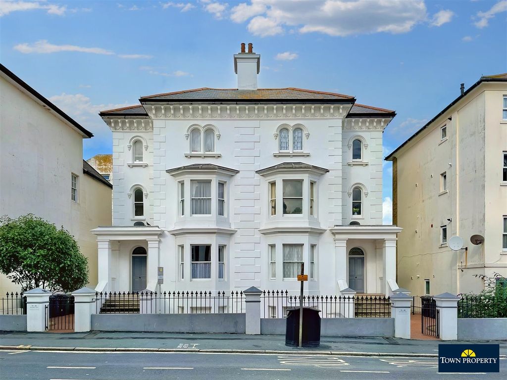 1 bed flat for sale in Seaside Road, Eastbourne BN21 Zoopla