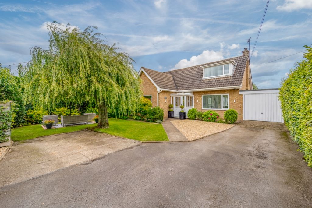 3 bed bungalow for sale in Little Common Lane, Holbeach Clough