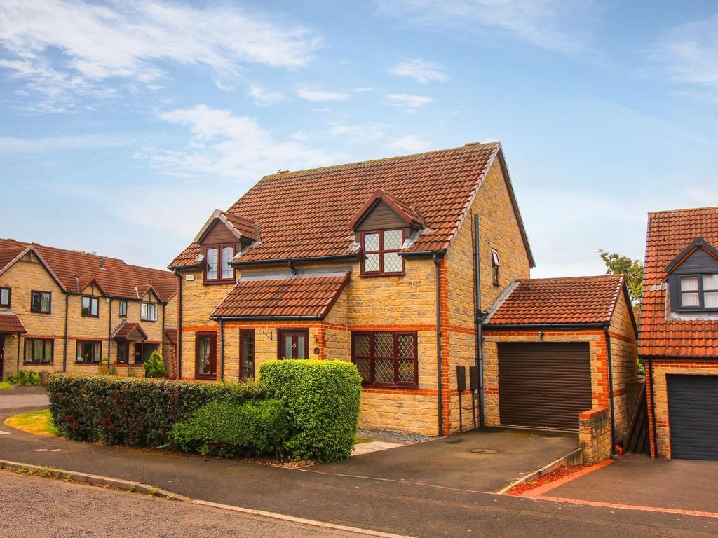 2 bed semidetached house for sale in Beech Avenue, Cramlington NE23, £