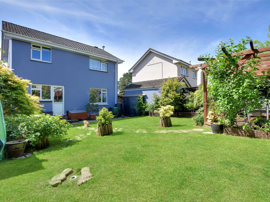 3 bed detached house for sale in Mead Park Close, Bickington