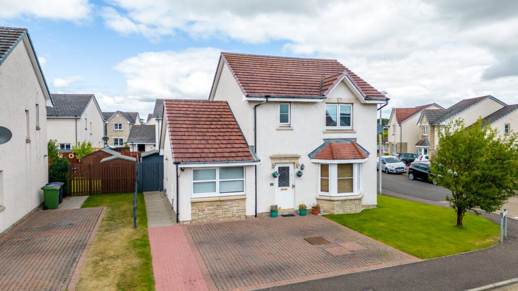 4 bed detached house for sale in Esk Gardens, Carnoustie DD7 Zoopla