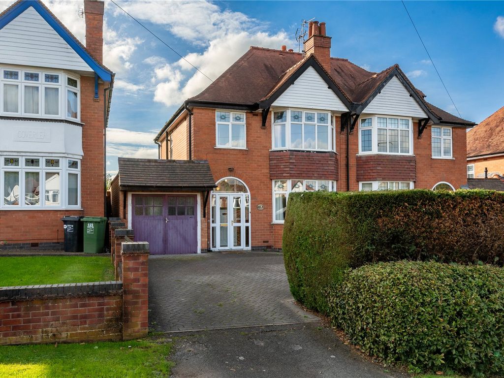 3 bed semidetached house for sale in Birchfield Road, Redditch, Worcestershire B97, £300,000