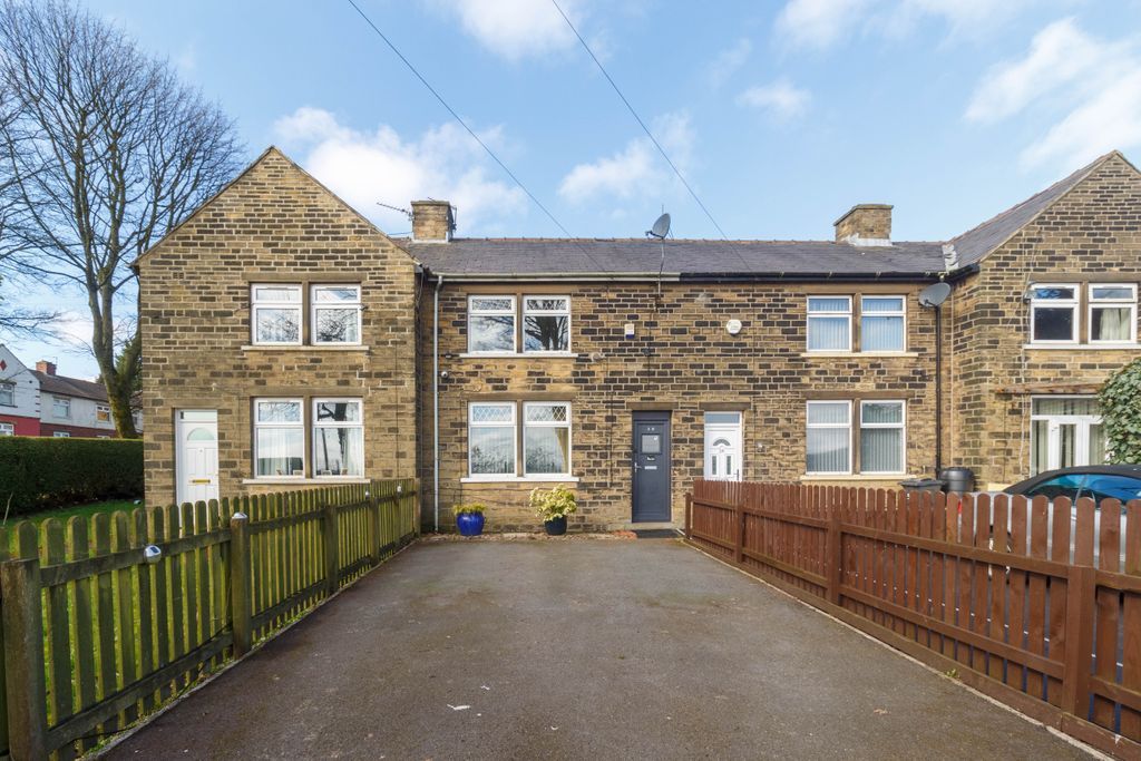 2 bed terraced house for sale in Albert View, Pellon, Halifax HX2 Zoopla