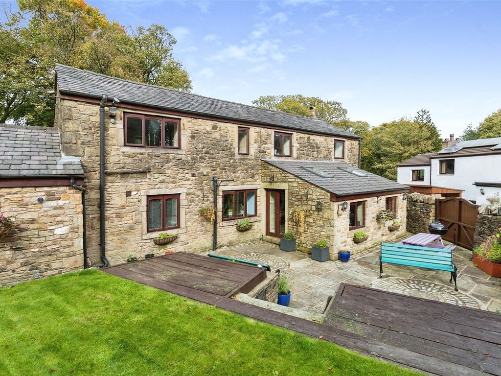 3 bed detached house for sale in Bury Fold Lane, Darwen, Lancashire BB3