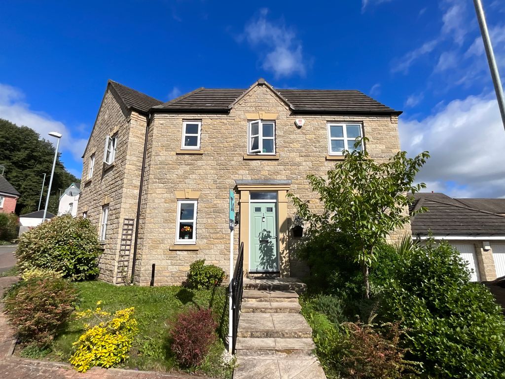 3 bed semidetached house for sale in Lacey Grove, Annesley, Nottingham