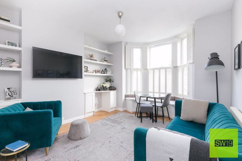1 bed flat for sale in Robinson Road, Colliers Wood, London SW17, £