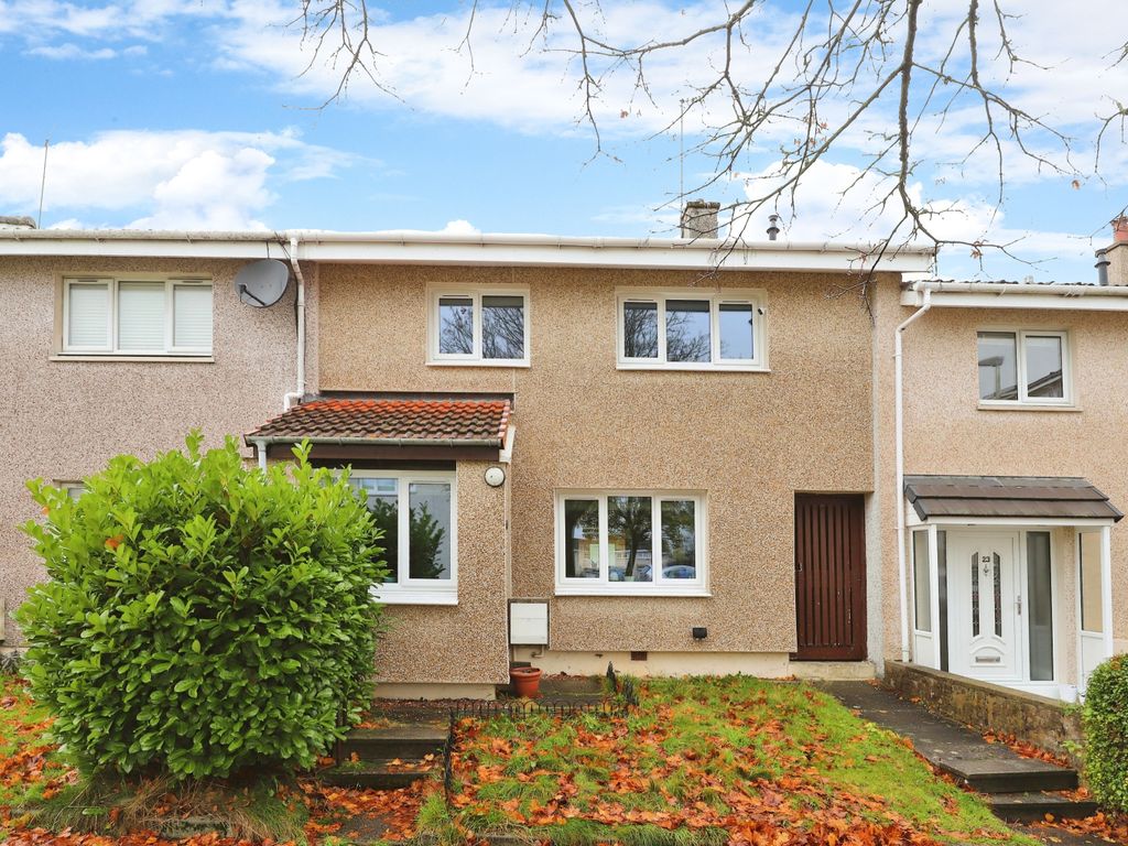 3 bed terraced house for sale in Saskatoon Place, Glasgow G75, £150,000
