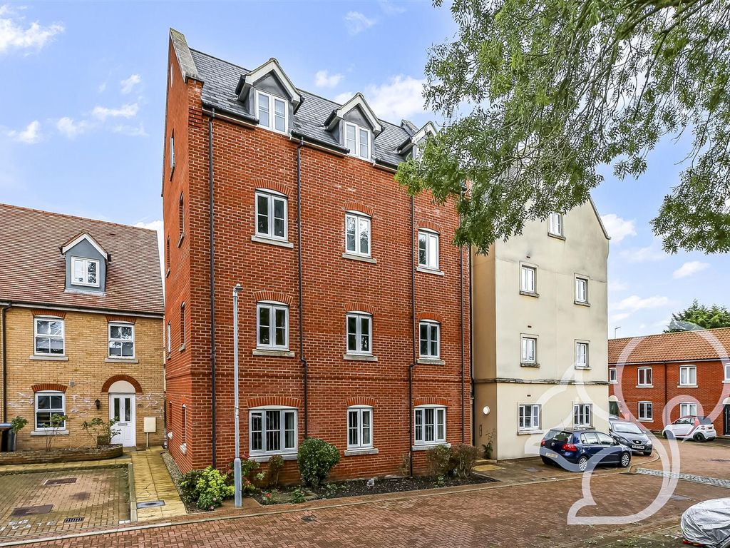 2 bed flat for sale in Fulham Way, Ipswich IP1, £130,000 Zoopla