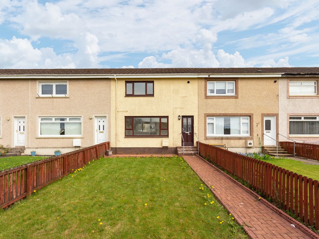 2 bed terraced house to rent in Burnside Crescent, Shotts ML7, £750 pcm