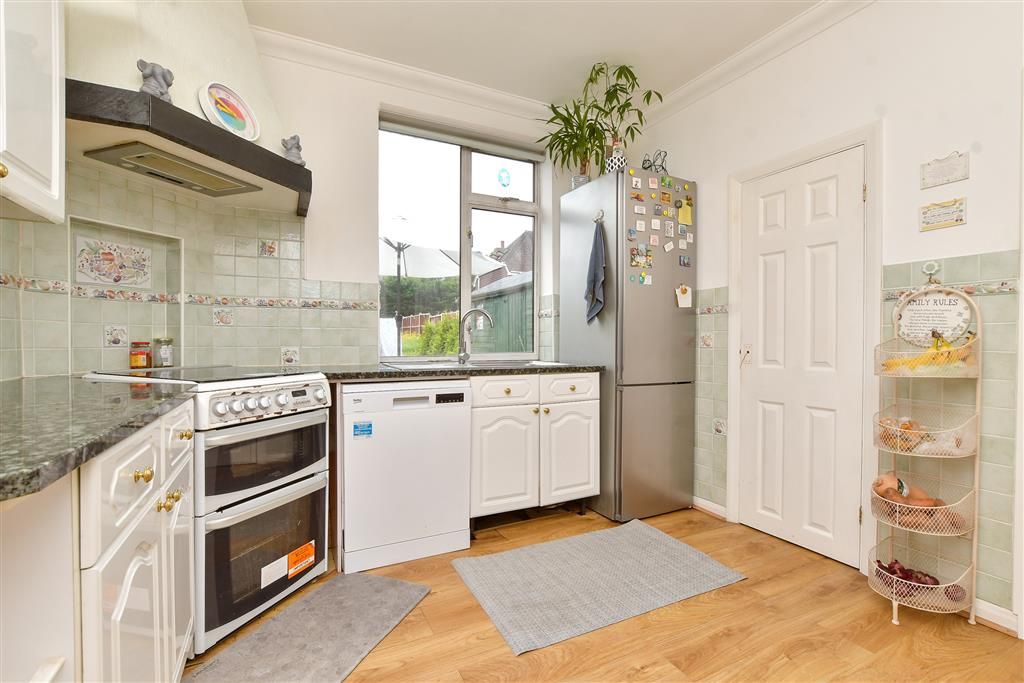 3 bed detached house for sale in Stafford Road, Wallington, Surrey SM6