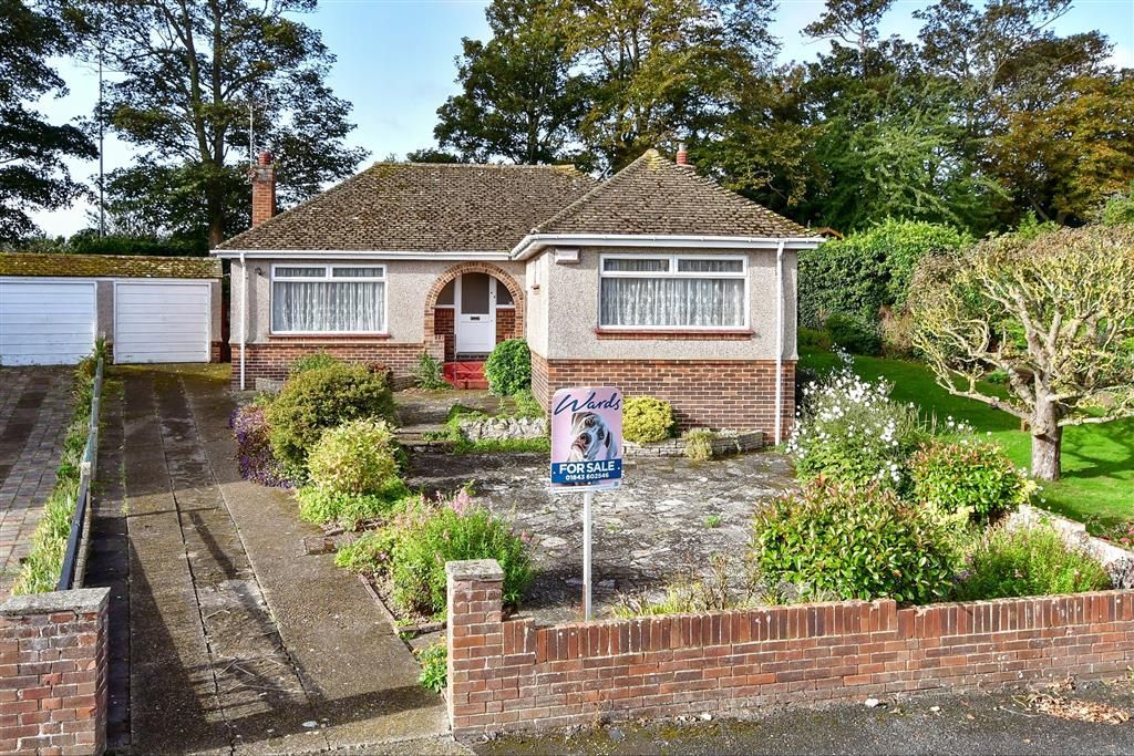 2 bed detached bungalow for sale in Dane Court Gardens, Broadstairs