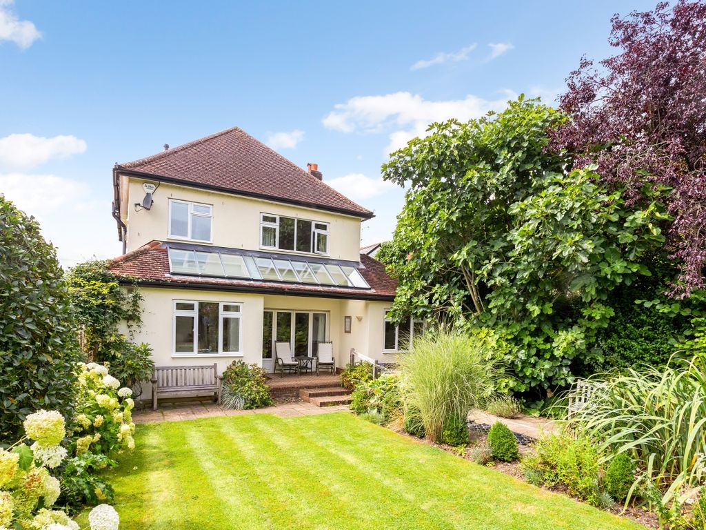 3 bed detached house to rent in Mill Road, Marlow SL7 Zoopla